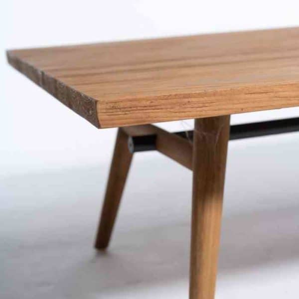 YOLI שולחן סלון מעוצב