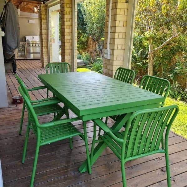 ברומו עיצובים - Linen כסא אלומיניום עם ידיות ירוק