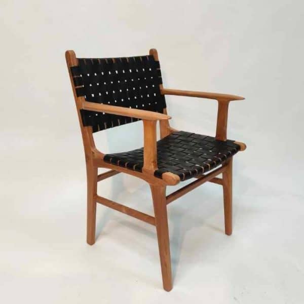 Surakarta כסא מעוצב לפינת ישיבה