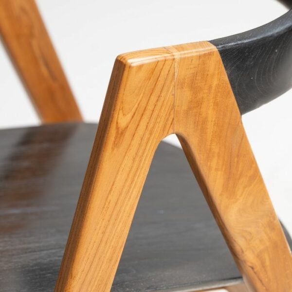 ברומו עיצובים - Palopo כסא אוכל מעץ
