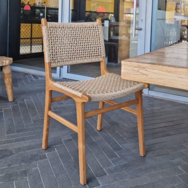 ברומו עיצובים - Jepara  כסא אוכל מעץ מלא