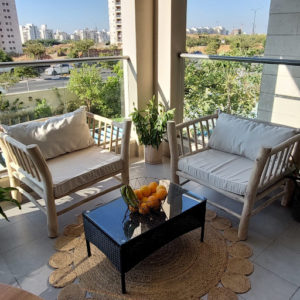 איך לעצב פינת ישיבה למרפסת?