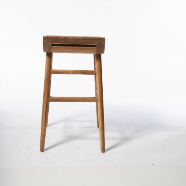 ברומו עיצובים - Java כסא בר טיק עם משענת