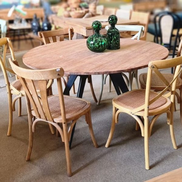 ברומו עיצובים - Yoli שולחן אוכל עגול מעץ טיק