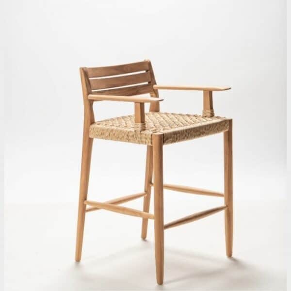 ברומו עיצובים - Evelyn כסא בר מעץ וראטן סינטטי עם ידיות
