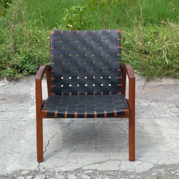 ברומו עיצובים - Madura כורסא מעץ טיק ועור שחור