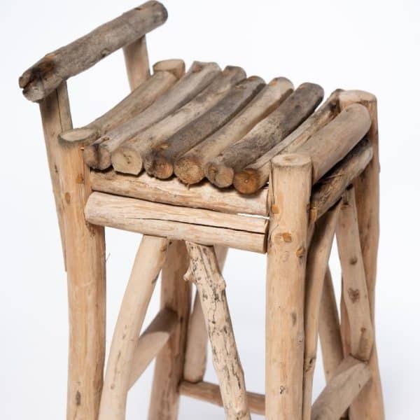 ברומו עיצובים - Macau כסא בר מעץ טיק