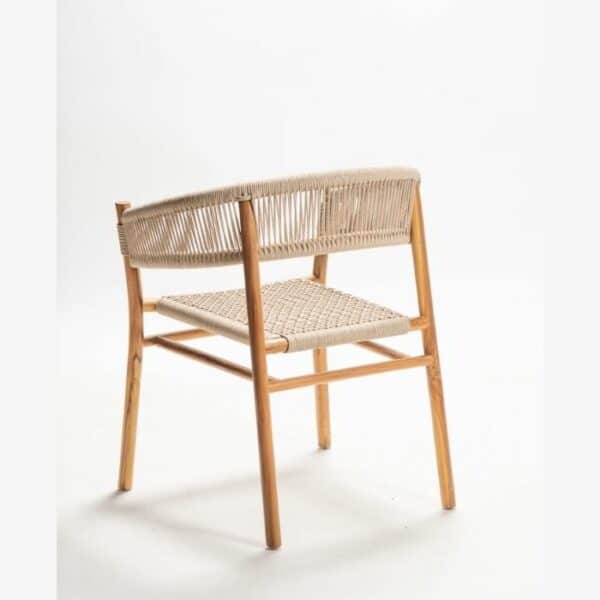ברומו עיצובים - Cairo כסא אוכל מעץ טיק ואריגה סינטטית