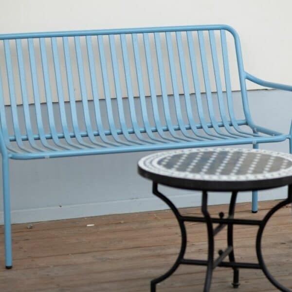 ברומו עיצובים - Banksy ספסל אלומיניום כחול