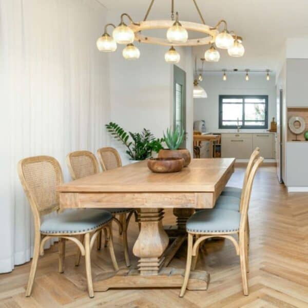 ברומו עיצובים - Moia שולחן אבירים מעץ מלא 180 ס"מ
